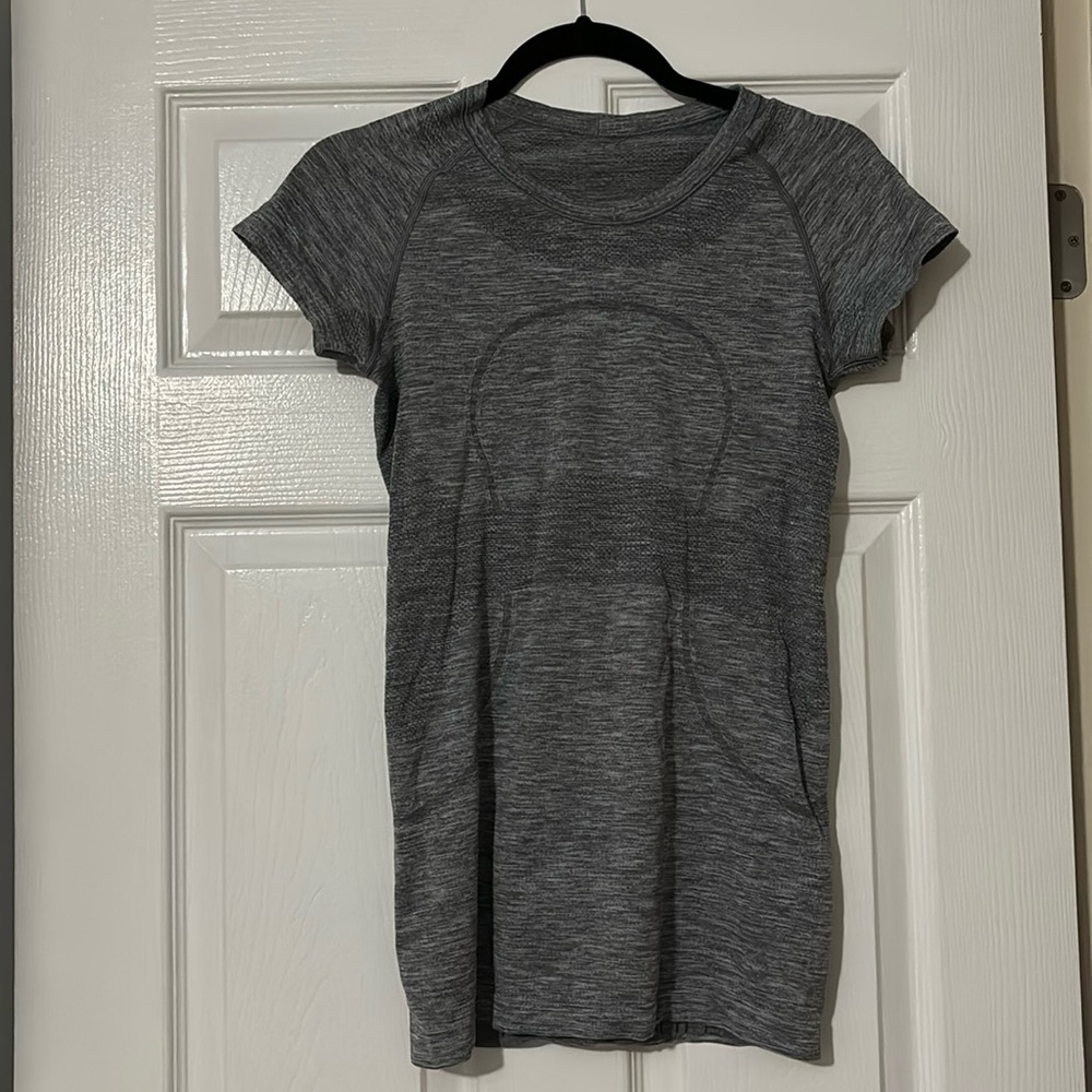 Lululemon swiftlytech